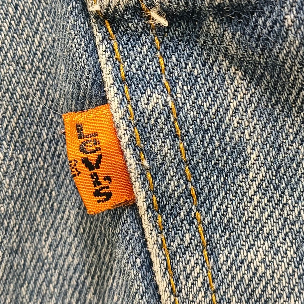 Vintage Levis 505 Orange Tab Jeans Mens 36x33 Medium Wash Straight Leg Denim